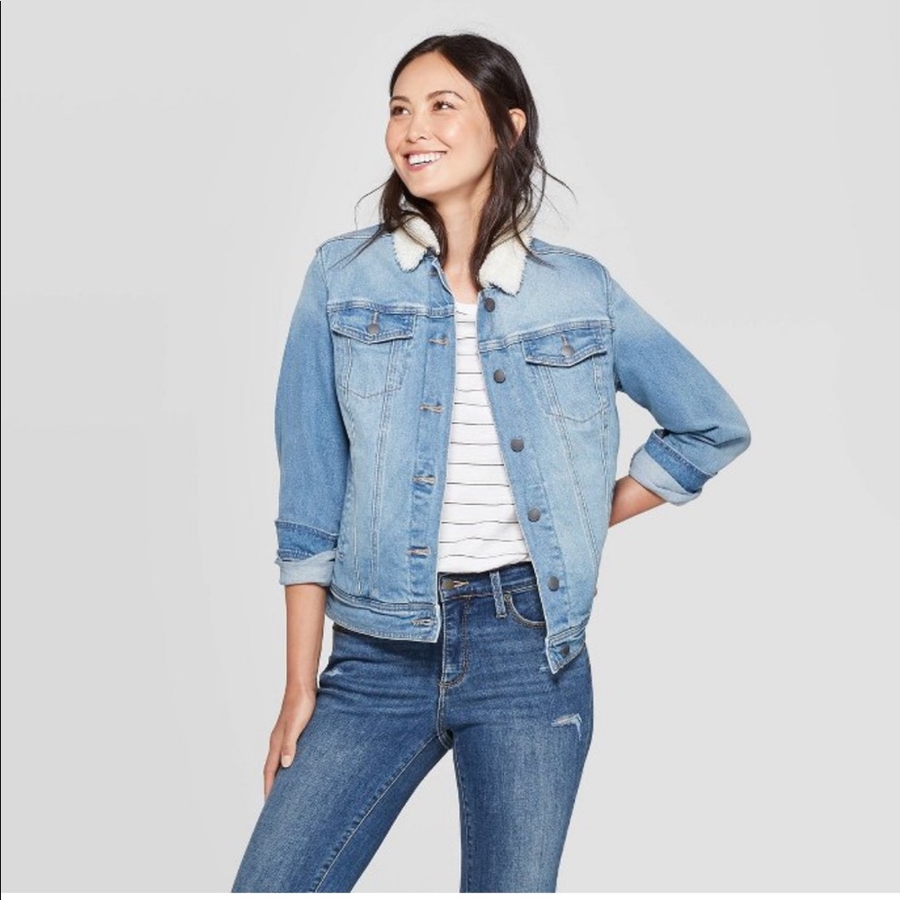 BNWT Universal Thread Sherpa Jean Jacket